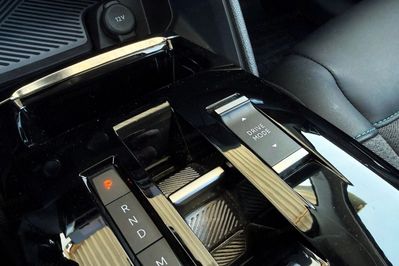 Citroen C4 X 1.2 PureTech Shine Pack S&S EAT8