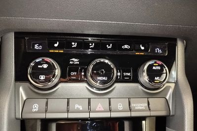 Skoda Karoq 2.0 TDI SCR 4x4 Sportline DSG