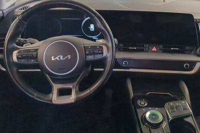 Kia Sportage 1.6 T-GDI HEV Business Line 2WD aut