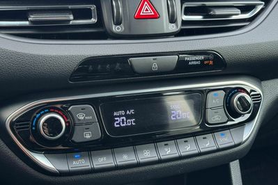 Hyundai i30 1.0 T-GDI Smart