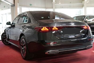 Mercedes Klasa E 220 d  Avantgarde