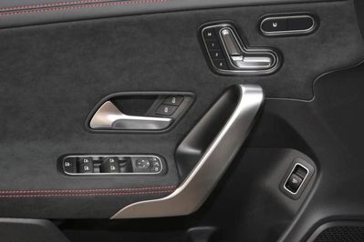 Mercedes CLA 200 AMG Line