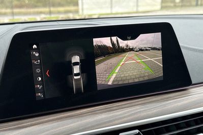 BMW Seria 5 530i xDrive Luxury Line aut