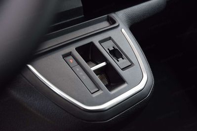 Peugeot Traveller Long L2H1 Business EAT8