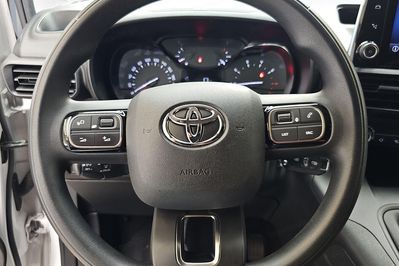 Toyota Proace City Active