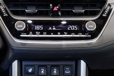 Toyota Corolla Cross 2.0 Hybrid Executive