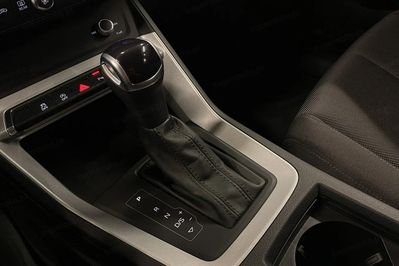 Audi Q3 35 TFSI S Line S tronic