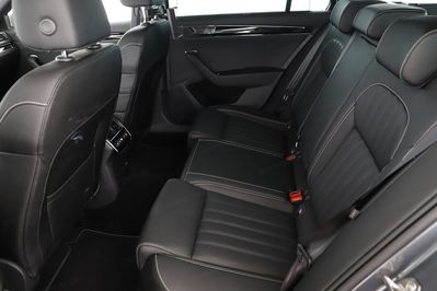 Skoda Superb 2.0 Tdi Scr L&K Dsg