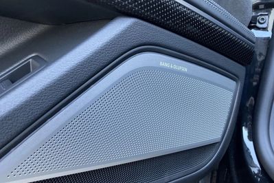 Audi A8 S8 TFSI quattro