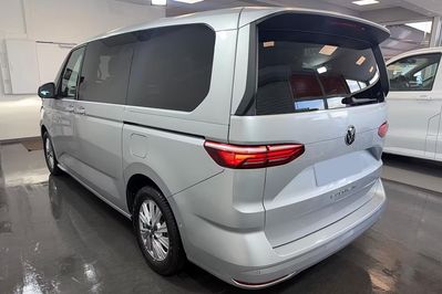 Volkswagen Multivan L2H1 Family DSG
