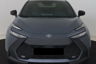 Toyota C-HR Style 2.0 Hybrid Dynamic Force Plug-in