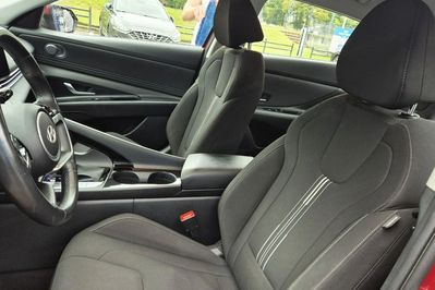 Hyundai Elantra 1.6 Executive CVT