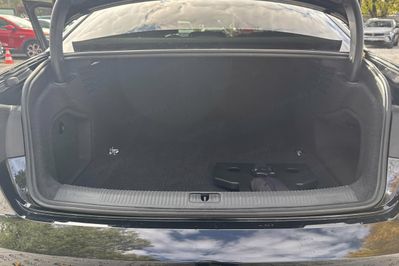 Audi A4 35 TFSI Advanced