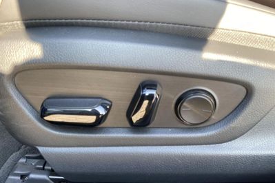 Lexus ES 300h F Sport Design