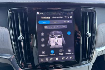 Volvo V90 T6 AWD Plug-In Hybrid Plus Dark aut