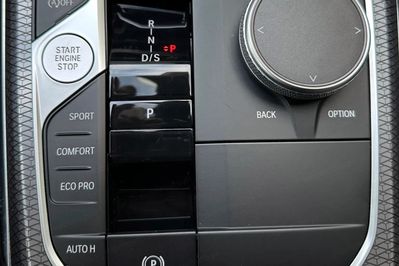 BMW Seria 3 320i xDrive M Sport