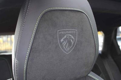Peugeot 308 GT Exclusive EAT8 1.5 BlueHDi