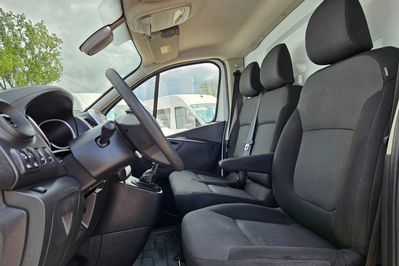Renault Trafic 2.0 dCi L2H2
