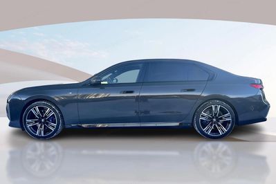 BMW Seria 7 740d xDrive M Sport
