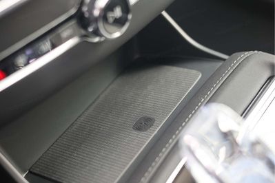 Volvo XC90 T8 AWD Plug-In Hybrid Ultra Black Edition 7os