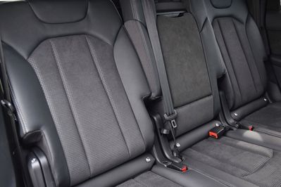 Audi Q7 50 TDI quattro S Line