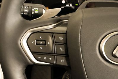 Lexus NX 450h+ Prestige AWD