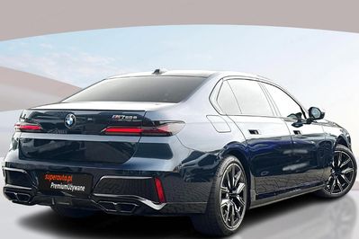 BMW Seria 7 M760e xDrive