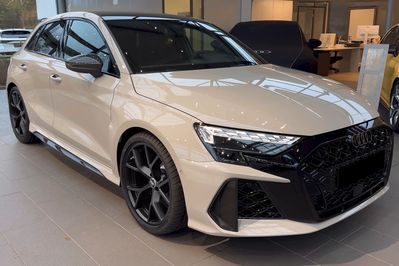 Audi A3 RS3 TFSI quattro Sportback