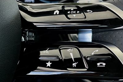 Mercedes E Klasa 220 d 4-Matic AMG