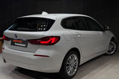 BMW Seria 1 118i Advantage