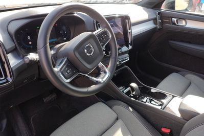 Volvo XC40 B3 Plus Dark