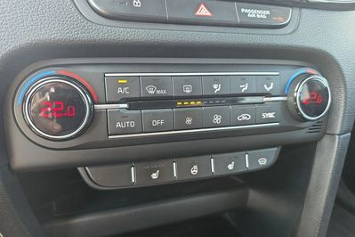 Kia Ceed 1.5 T-GDI  DCT