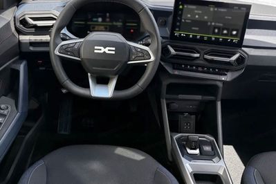 Dacia Bigster Expression 1.8 Full Hybrid