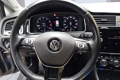 Volkswagen Golf TSI BMT Evo Highline DSG