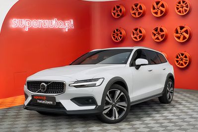 Volvo V60 CC Plus B5 B AWD