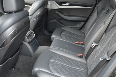 Audi A8 S8 4.0 TFSI quattro