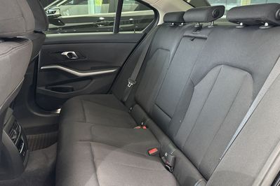 BMW Seria 3 318I Advantage