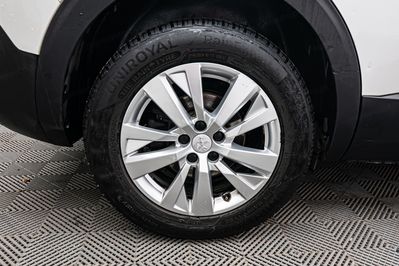 Peugeot 5008 1.6 THP