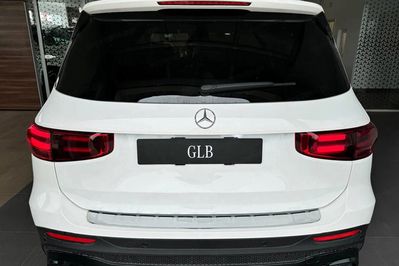 Mercedes GLB 220  4-Matic AMG Line