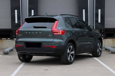 Volvo XC40 B4 Ultra Dark