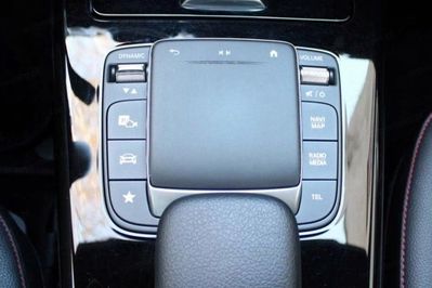 Mercedes CLA Shooting Brake 200 d AMG Line