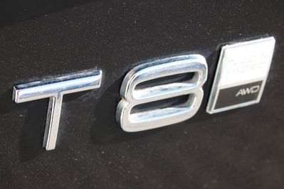 Volvo XC90 T8 AWD Plug-In Hybrid UltraDark7os aut