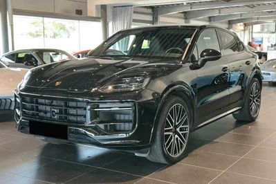 Porsche Cayenne Coupe Black Edition