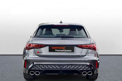 Audi A3 S3 TFSI quattro S tronic