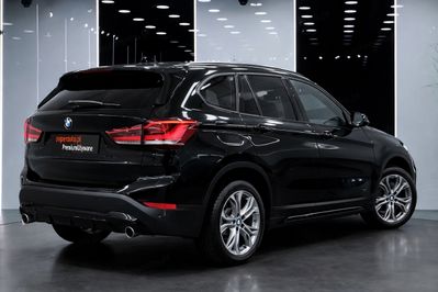 BMW X1 sDrive18i Sport Line