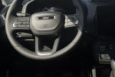 Jeep Renegade Altitude 1.5 T4 mHEV DCT