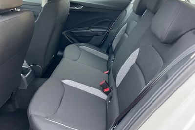 Skoda Fabia Essence 1.0 MPI