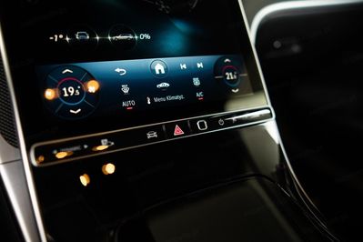 Mercedes Klasa C Kombi 200 4MAITIC AMG Line