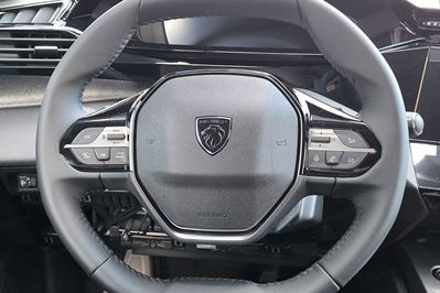 Peugeot 308 Allure 1.2 mHEV e-DCS6