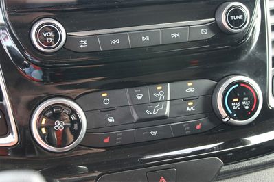 Ford Transit Custom L1H1 AT